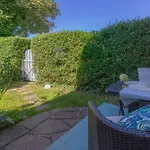 Sonnige, Ruhige Gartenwohnung Mit Terrasse U. Garten * Oberhaching