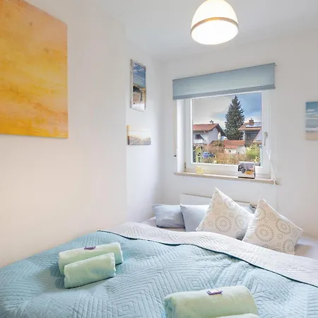 Apartment Sonnige, Ruhige Gartenwohnung Mit Terrasse U. Garten